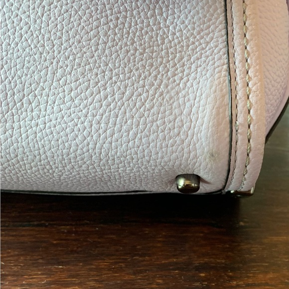 Coach, Collector's Piece-Limited Edition!Ariana Grande, Kitty mini swagger w/COA - Picture 13 of 16